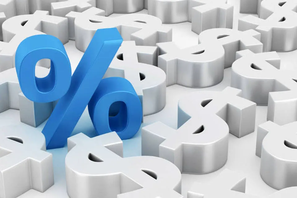 O Impacto das Taxas de Juros na Decisão de Compra de Imóveis: Uma Análise Divertida e Humanizada