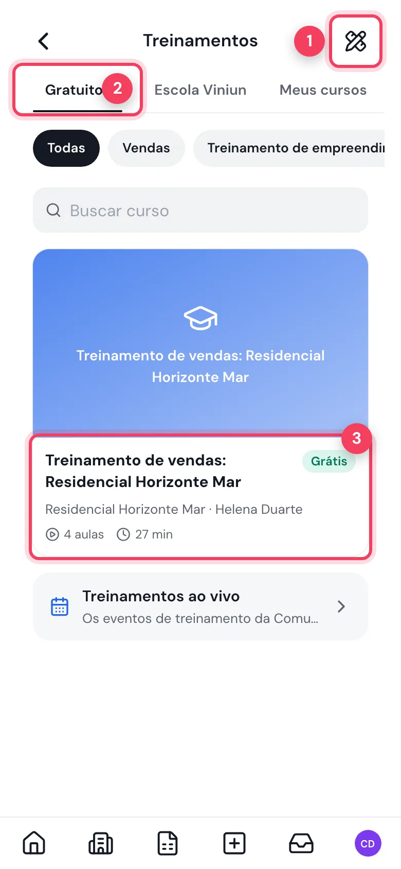 Tela Treinamentos da construtora com o ícone Meus treinamentos no alto, a aba Gratuitos e o treinamento publicado