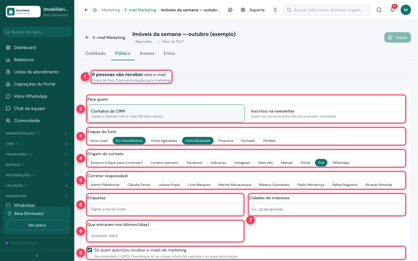 Aba Público com contatos do CRM, filtros de etapa, origem, corretor, etiquetas, cidades, período e autorização