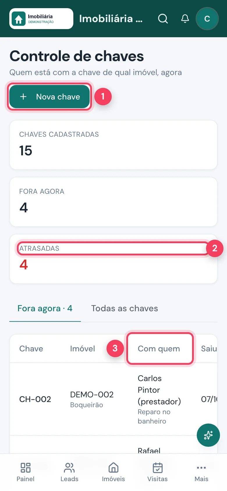 Controle de chaves no celular com Nova chave, chaves atrasadas e a coluna Com quem
