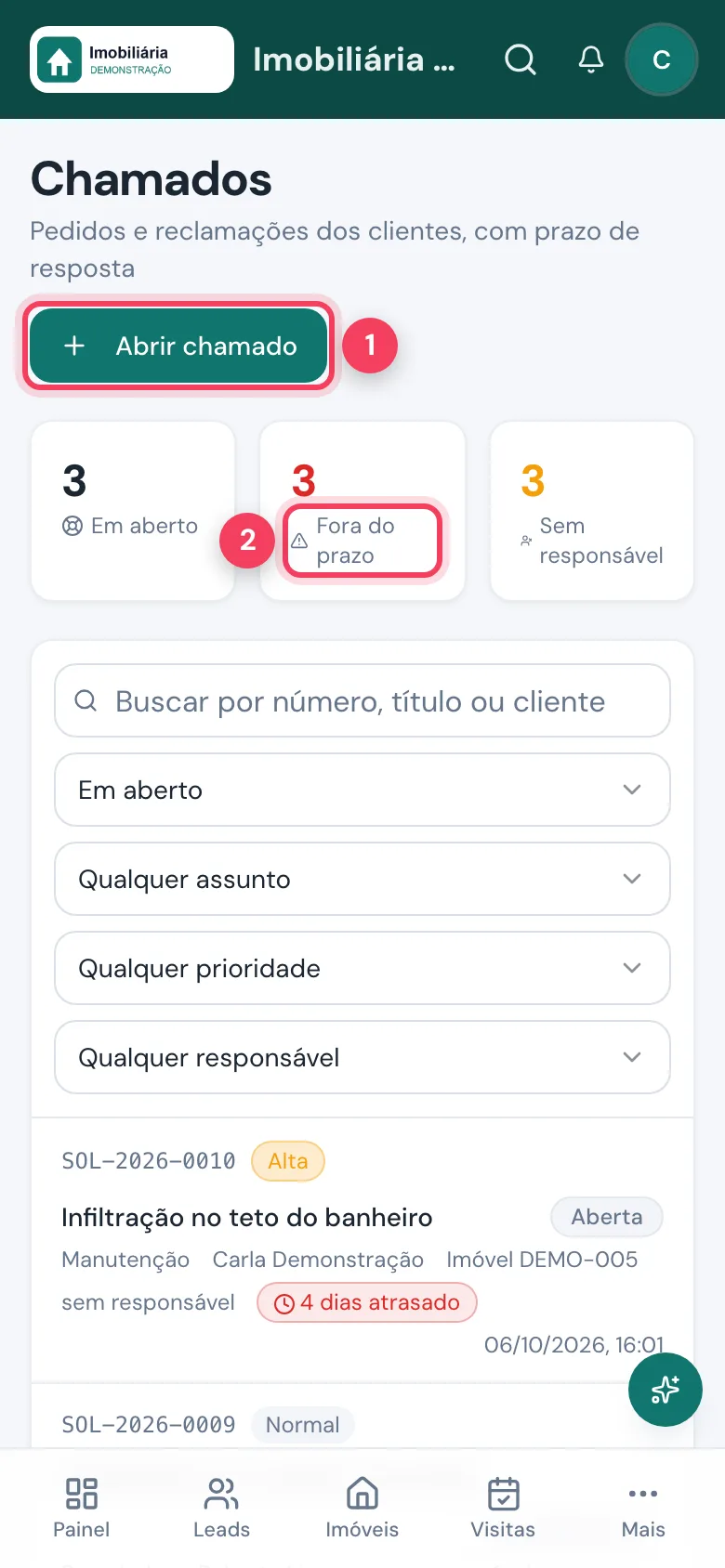 Tela Chamados no celular com o botão Abrir chamado e o total fora do prazo
