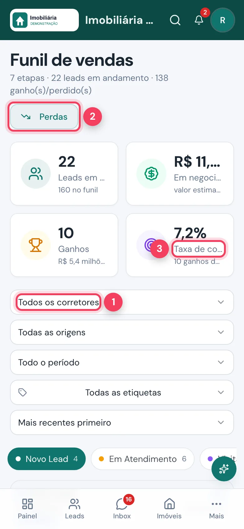 Funil de vendas no celular com o filtro por corretor, o botão Perdas e a taxa de conversão