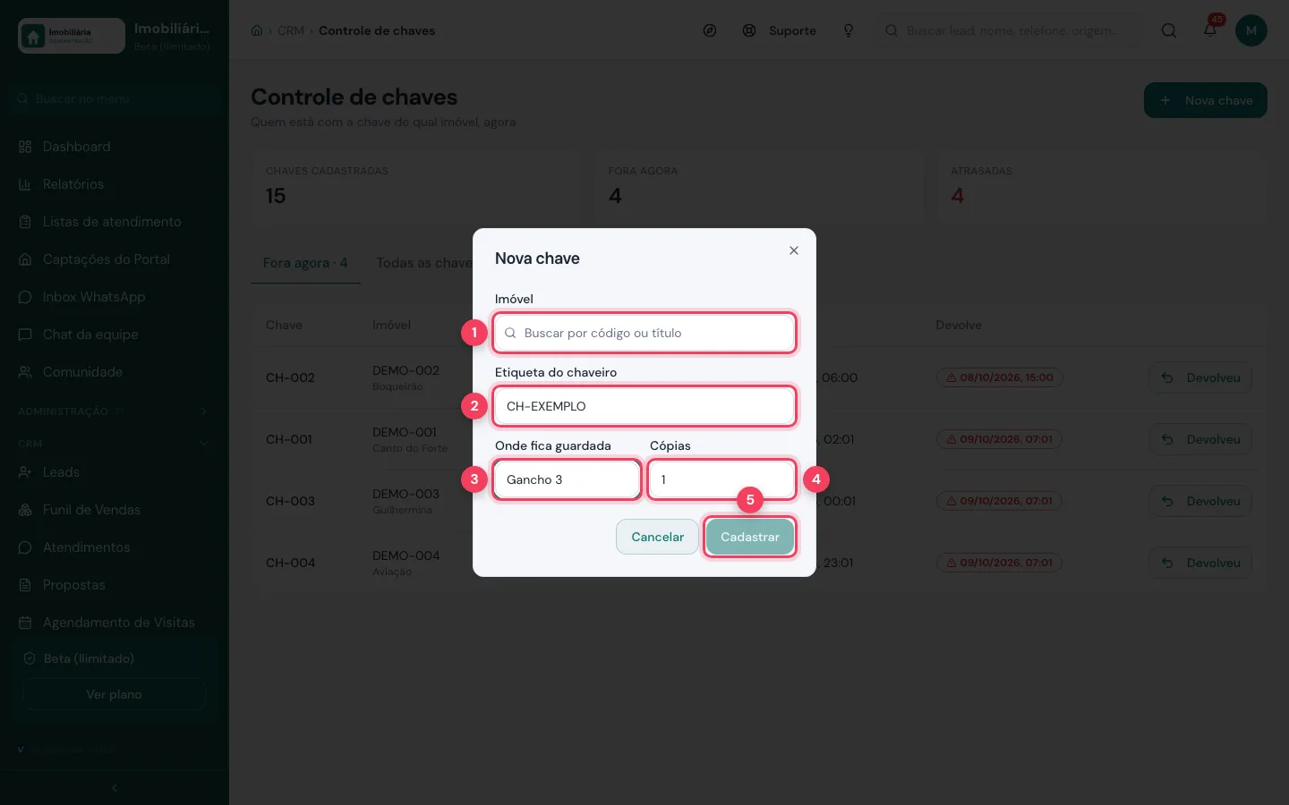 Janela Nova chave com imóvel, etiqueta do chaveiro, onde fica guardada, cópias e Cadastrar marcados