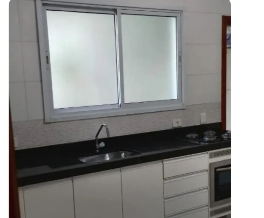 Sobrado 3 quartos no Guilhermina — foto 1