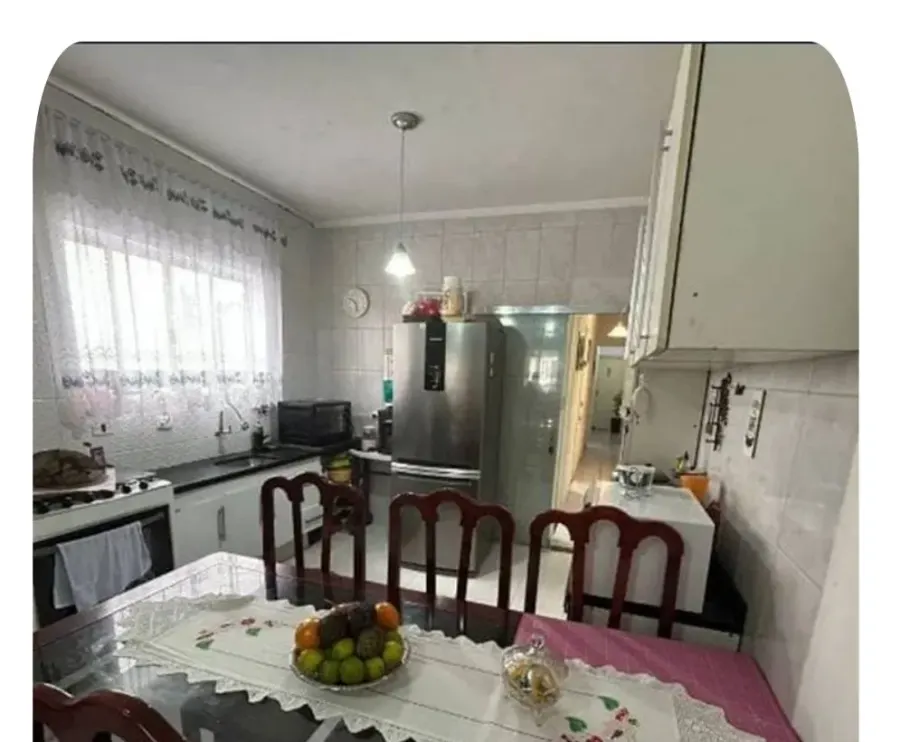 Casa 3 quartos no Guilhermina — foto 1