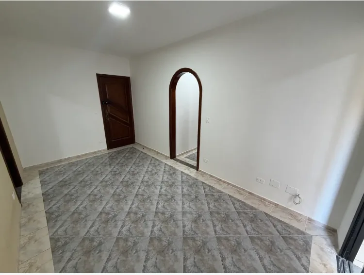 Junior Chede - Apartamento reformado 50m Guilhermina — foto 14