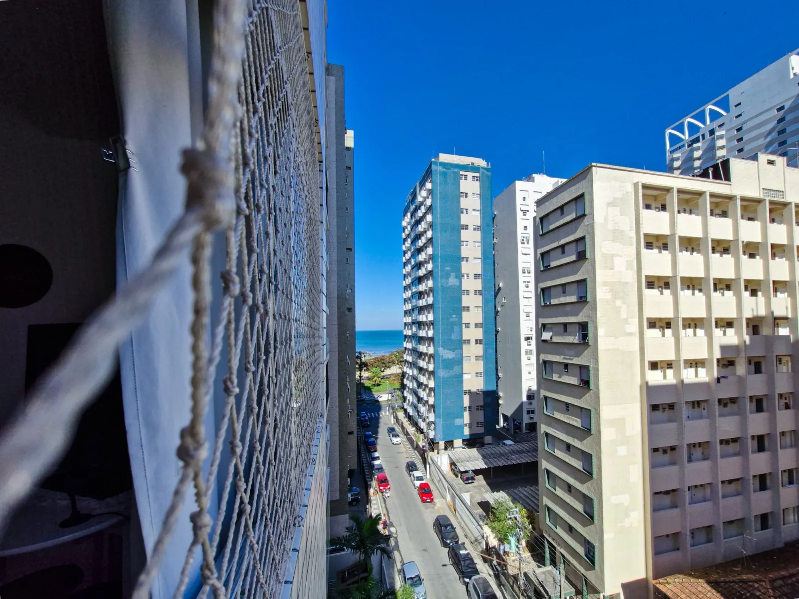 Lindo apartamento de 1 dormitório no Boqueirão, mobiliado, a poucos passos da praia. — foto 12