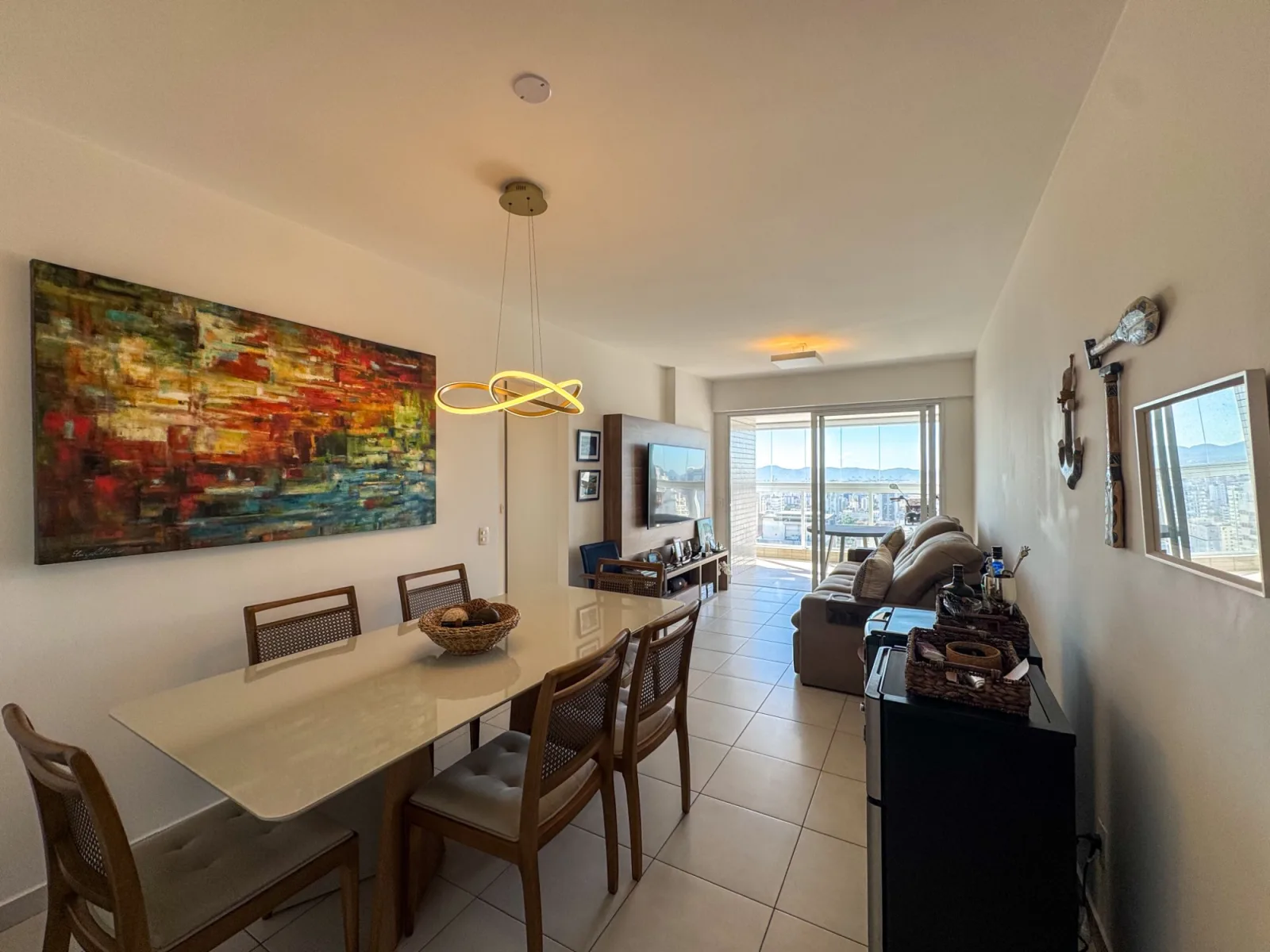 Vista infinita, sofisticação e praticidade neste lindo apartamento no coração do Gonzaga. — foto 2