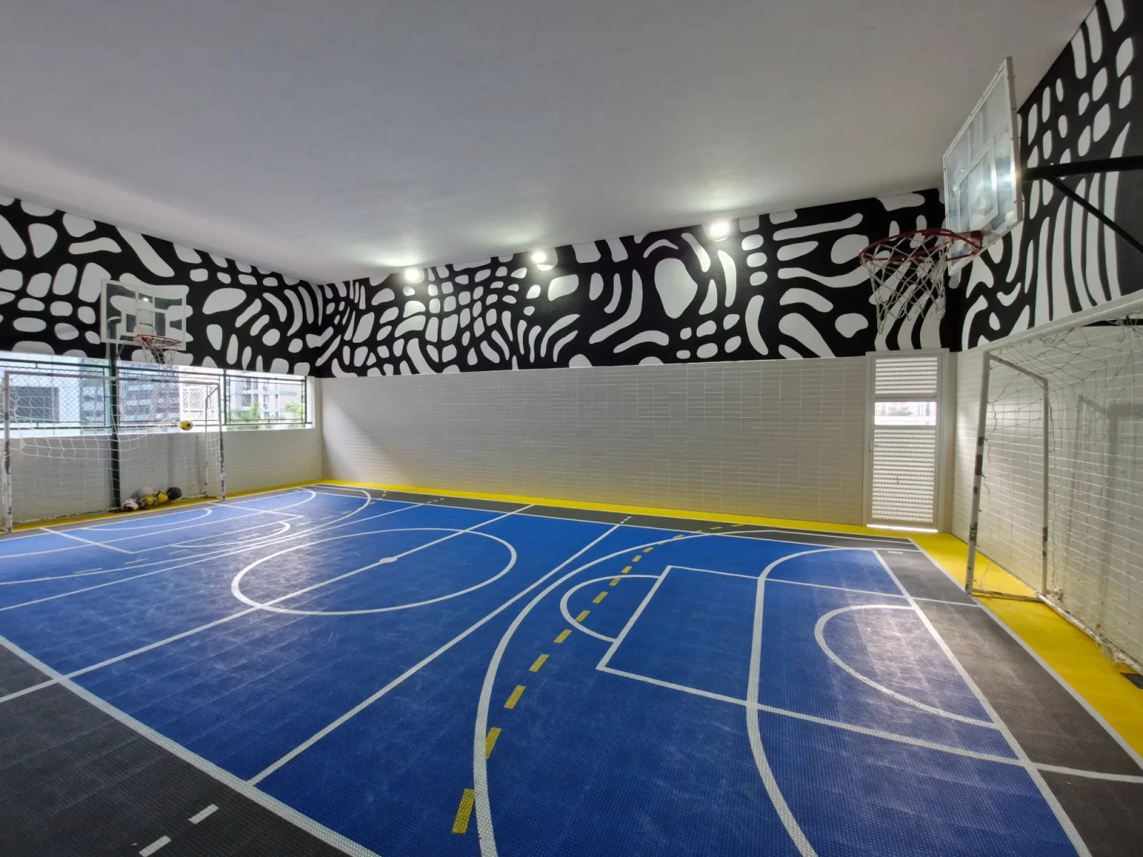 Esplêndido Apartamento de 02 dormitórios suítes, com linda vista mar, no Gonzaga, em Santos - SP. — foto 24