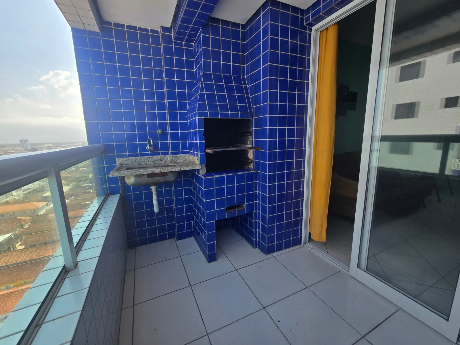 Apartamento vista mar com sacada gourmet — foto 18