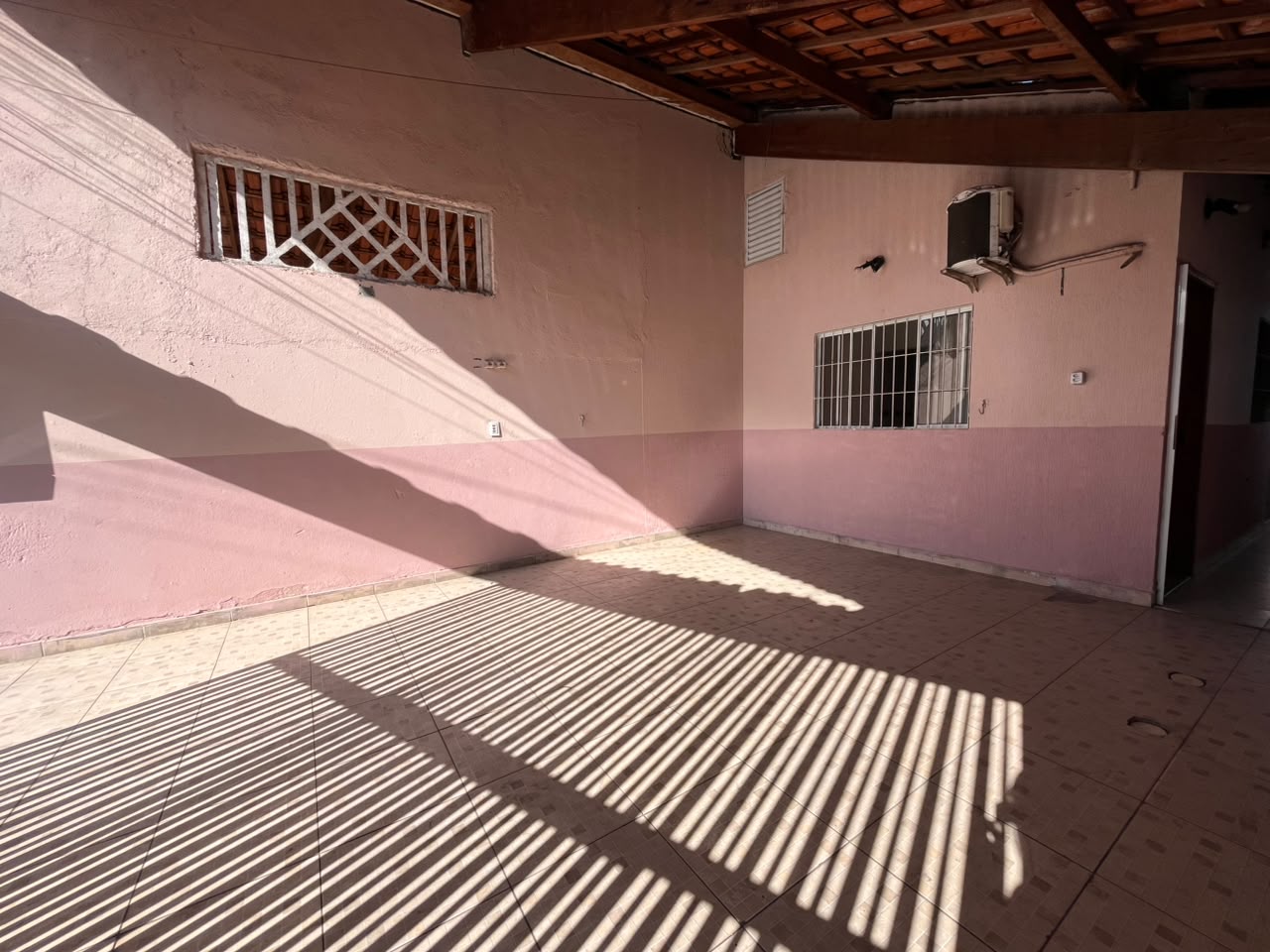 Casa — Av. Hugo de Carvalho Ramos, 343 — foto 6