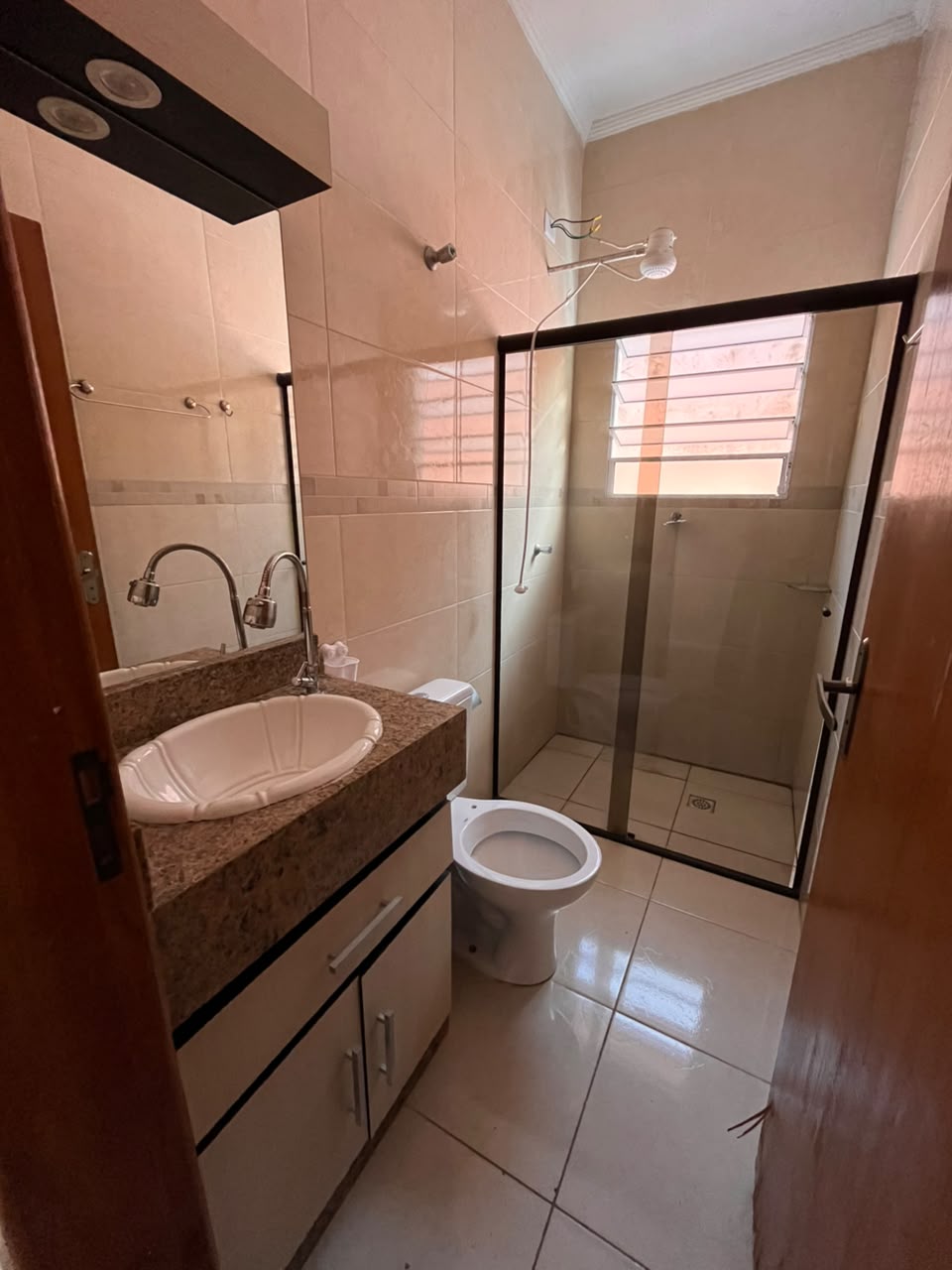 Casa — Av. Hugo de Carvalho Ramos, 343 — foto 14